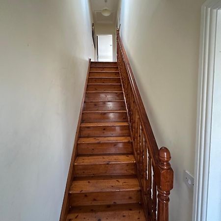 Waterlane Apartments Голуей Екстериор снимка